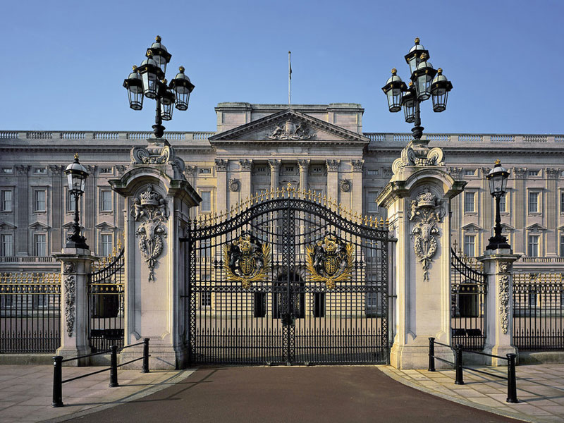 An Introduction to British Architecture from Queen Victoria to George VI