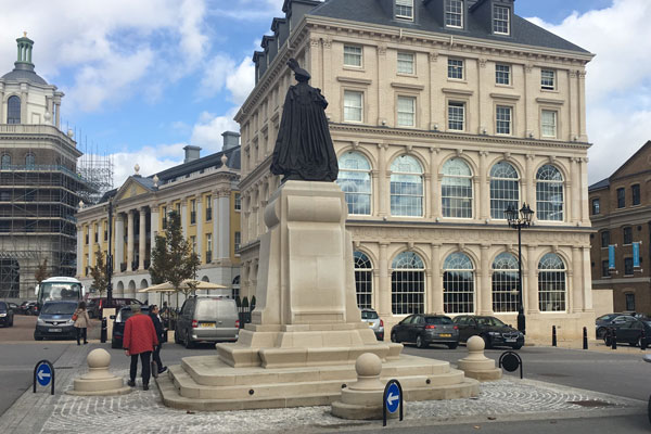 Queen Mother Square, Poundbury