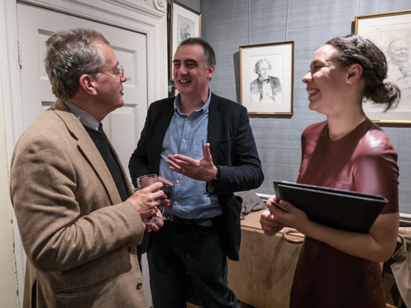 Les Canham and Lois Rutter (both of FTA) share a joke with past TAG Chairman Jan Maciag.