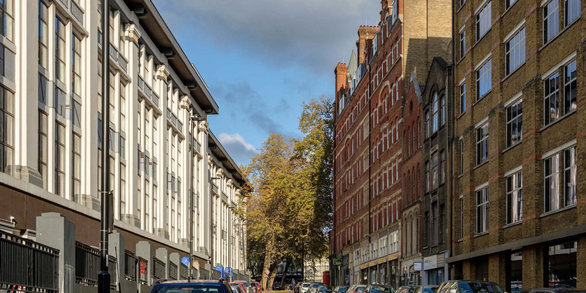Looking up Mount Pleasant with the Royal Mail sorting office on the left.
